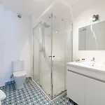 The House - Comfortable For Families & Friends - By Homely Lisbona
