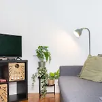 The House - Comfortable For Families & Friends - By Homely * Lisbona