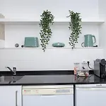 The House - Comfortable For Families & Friends - By Homely *