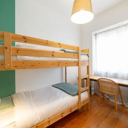 The House - Comfortable For Families & Friends 리스본