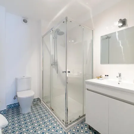 The House - Comfortable For Families & Friends 리스본