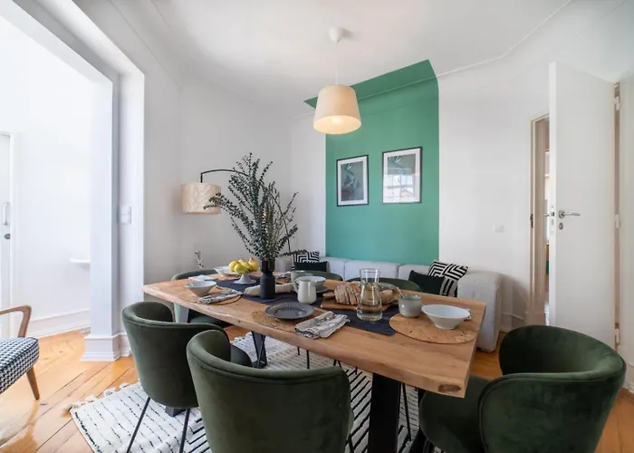 The House - Comfortable For Families & Friends - By Homely 公寓