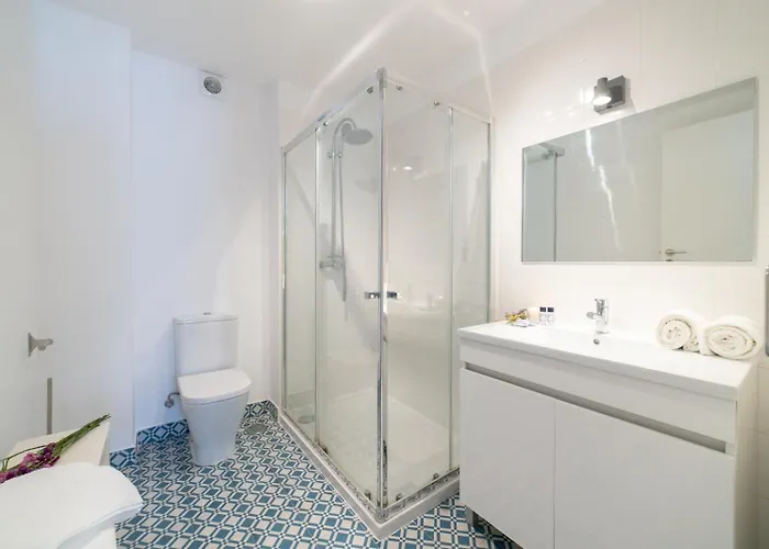 The House - Comfortable For Families & Friends Lisbon