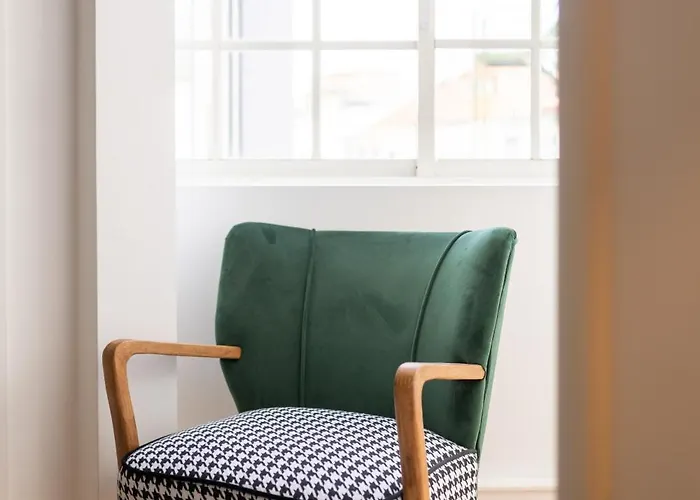 The House - Comfortable For Families & Friends - By Homely 公寓