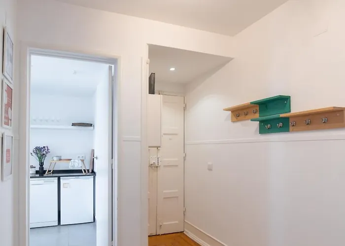 The House - Comfortable For Families & Friends - By Homely