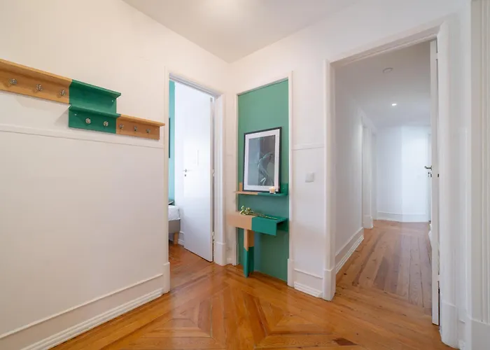 The House - Comfortable For Families & Friends - By Homely Apartman Lisboa