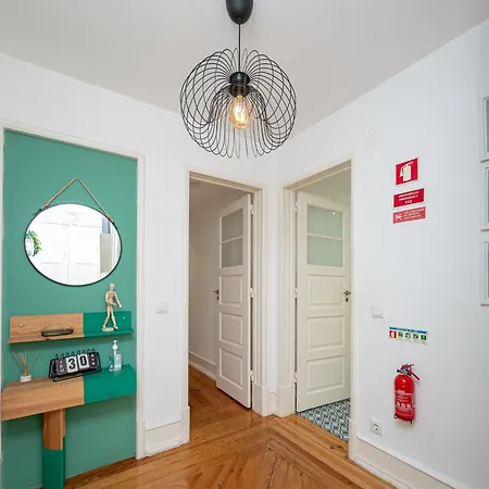 The House - Comfortable For Families & Friends - By Homely *