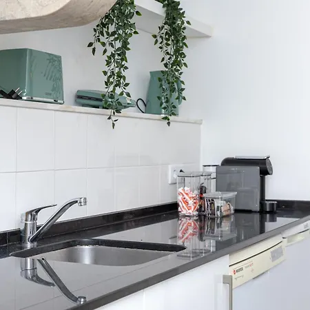 The House - Comfortable For Families & Friends - By Homely Lisboa
