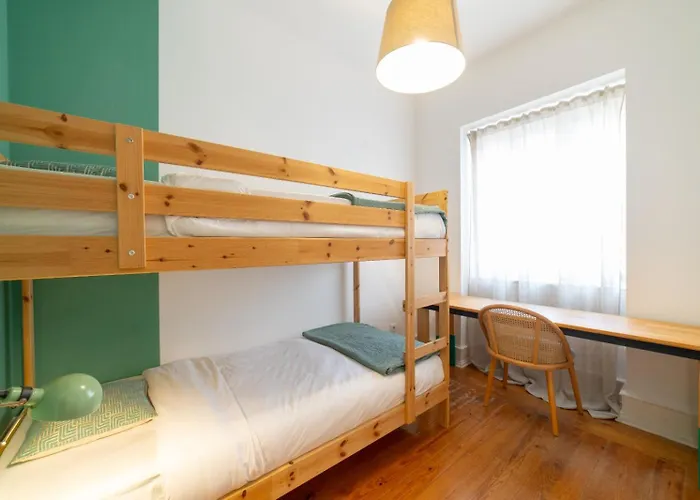 The House - Comfortable For Families & Friends - By Homely ליסבון