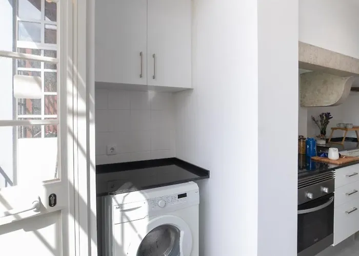 The House - Comfortable For Families & Friends - By Homely * ליסבון
